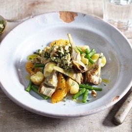 Krompirjeva solata z artičokami in arašidovim maslom